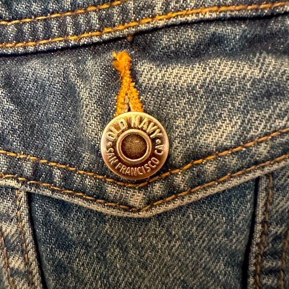 🌞 Old Navy Boyfriend Blue Jean Jacket Size S - Picture 2 of 4